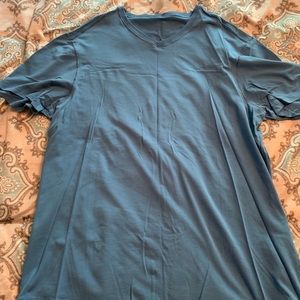 Lululemon 5 year Basic T - Shirt / XL